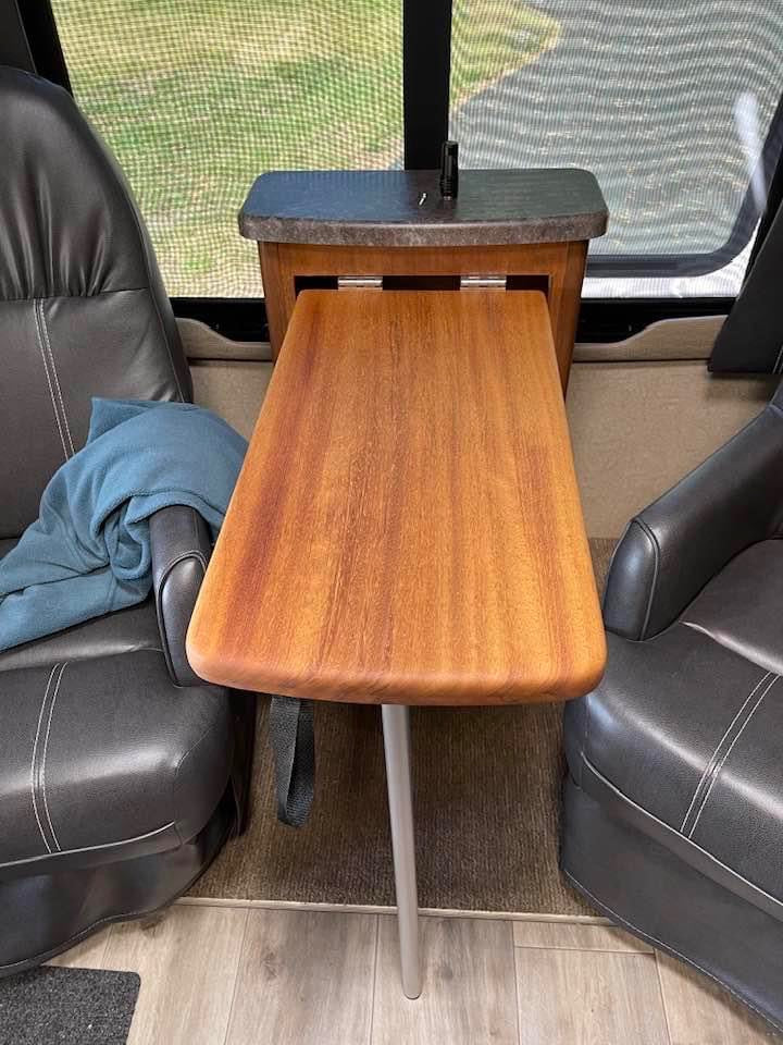 Lance 2375 Side Table